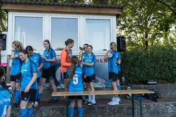 Bild 126 - Loewinnen Cup